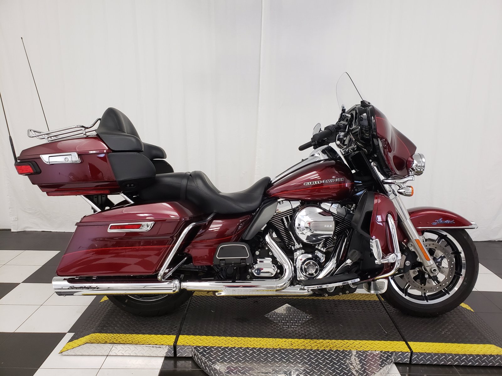 Pre Owned 2016 Harley Davidson Ultra Limited Flhtk Touring In Mesa