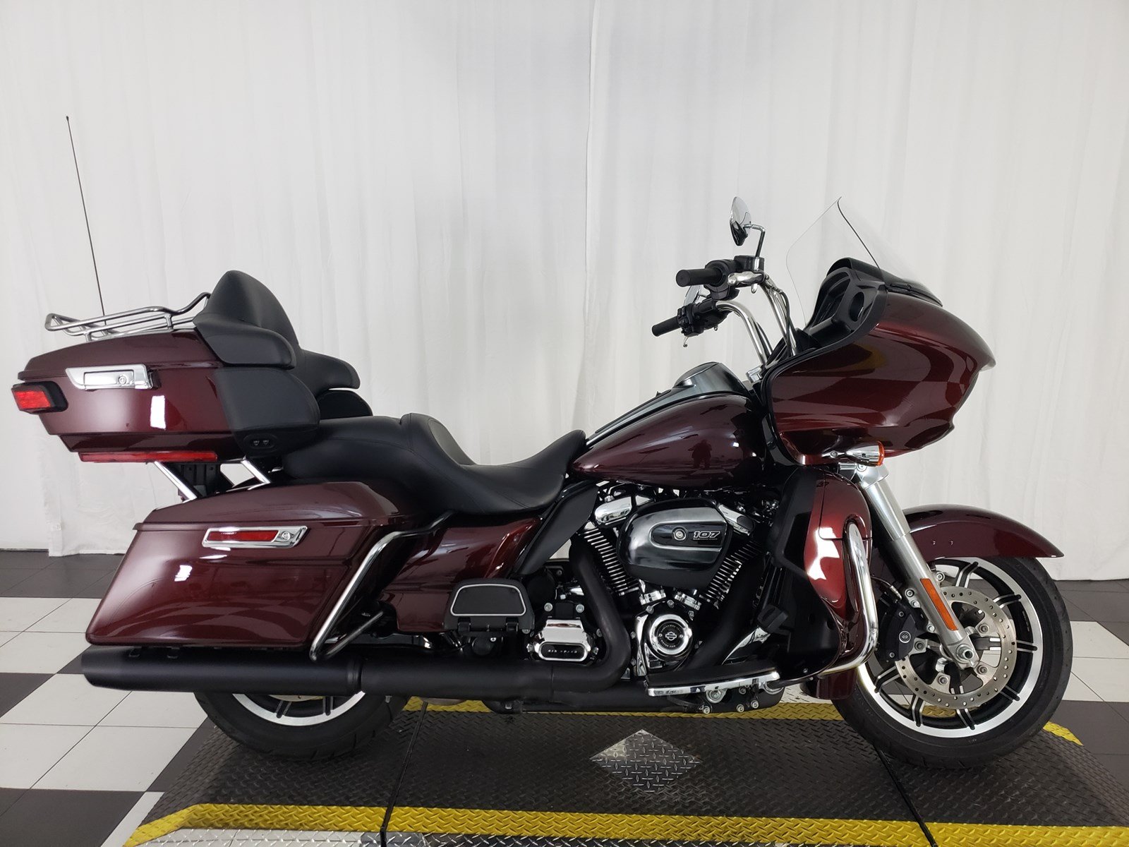 Pre-Owned 2018 Harley-Davidson Road Glide Ultra FLTRU Touring in Mesa # ...