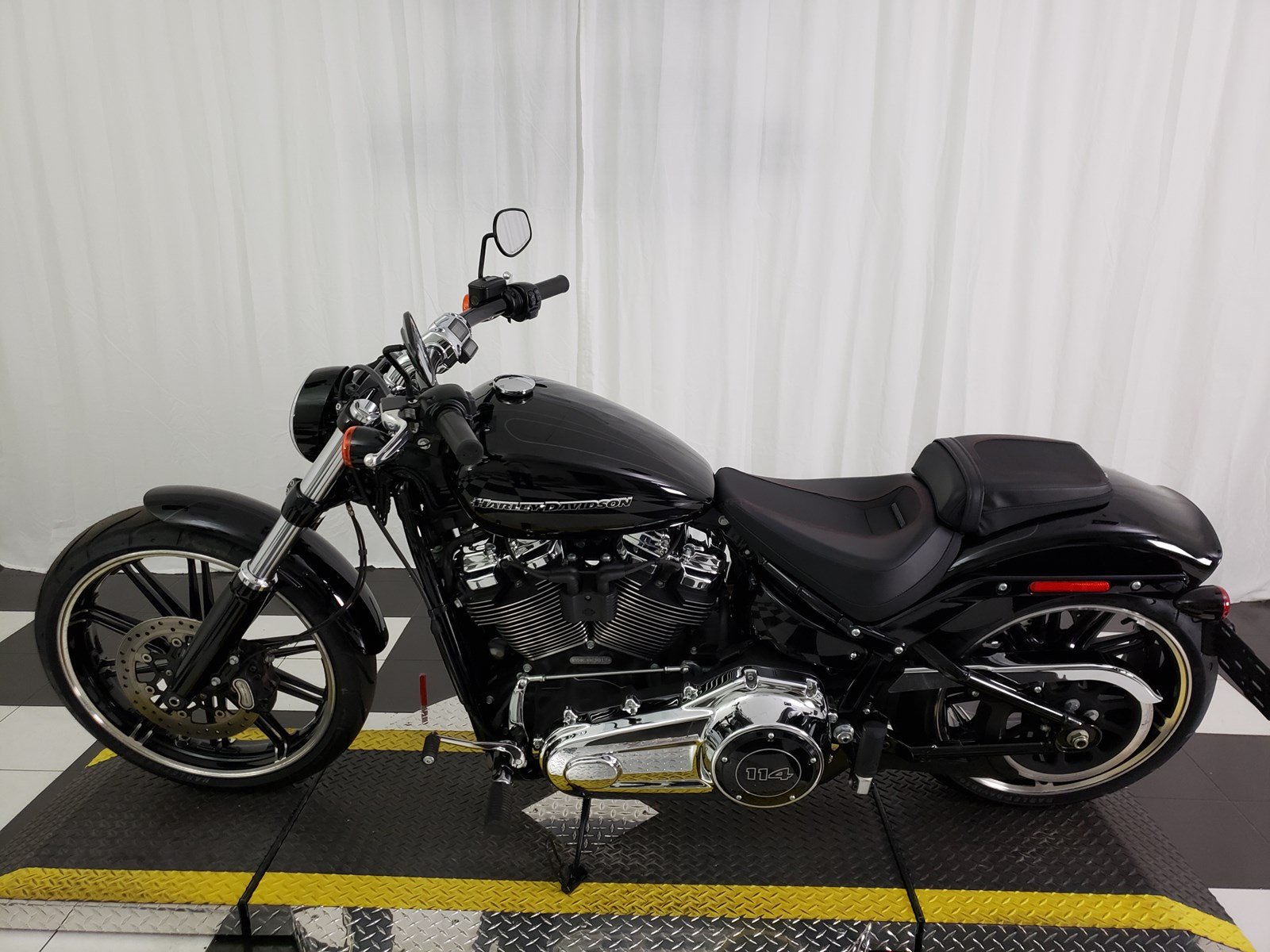 Pre-Owned 2018 Harley-Davidson Softail Breakout 114 FXBRS Softail in ...