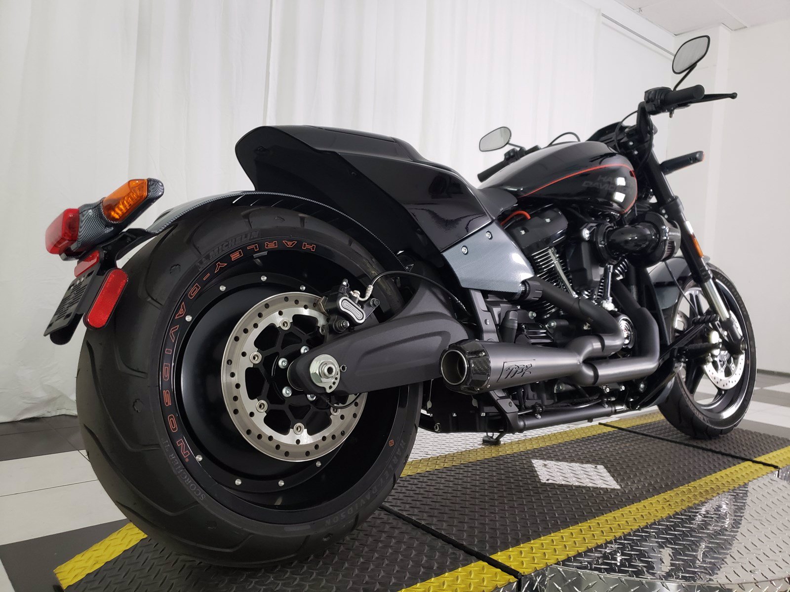 2019 harley fxdr 114